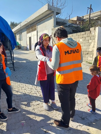 Türkiye Fizyoterapistler Derneği Deprem Bölgesinde 31